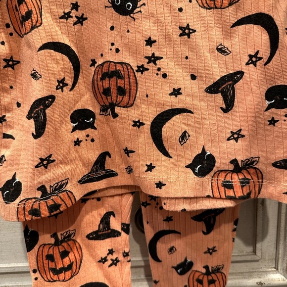 Jessica Simpson Halloween Baby Shirt and Pants Set NWT - Picture 4 of 7